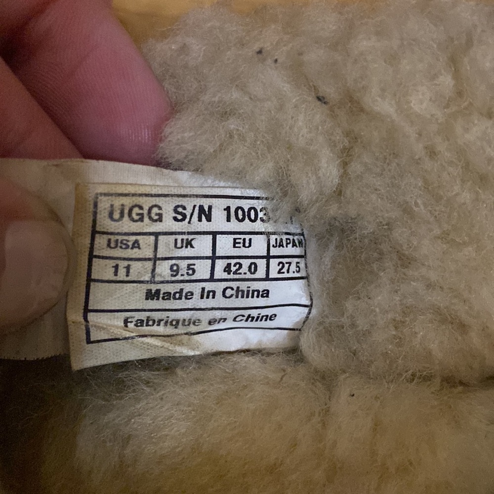 Ugg Ansley Studded Swarovski Crystal Rhinestone Black Suede Sheepskin Slipper - Picture 7 of 7